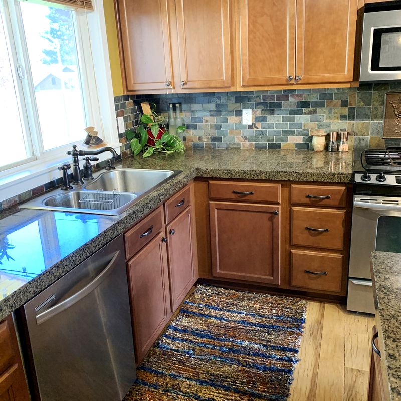 “Kathy spent time going through all of her color options to help me find just the rug I was looking for to use in my kitchen. It is beautiful and fits the space perfectly. I love it!” -Katie L.